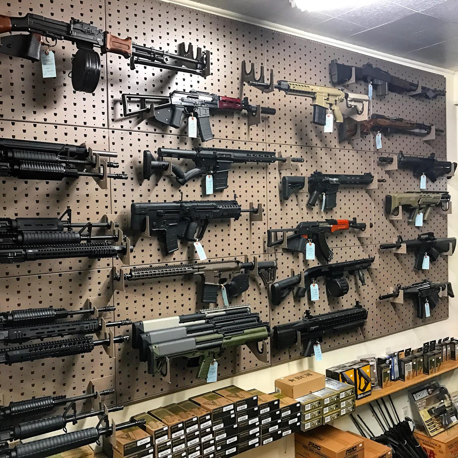 Tour Sportsman's Arms